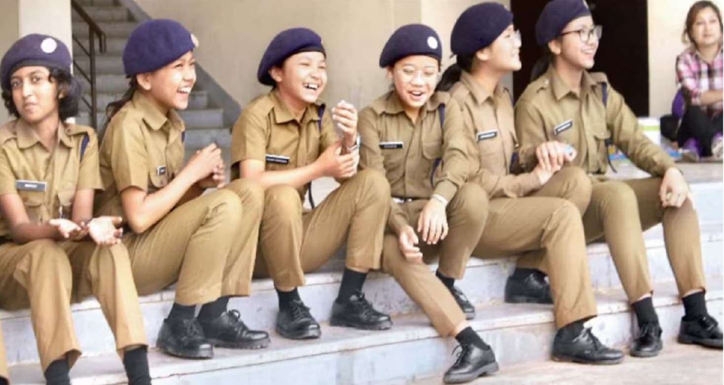 यूपी के सभी कमिश्नरी पर खुलेगा सैनिक स्कूल, रक्षा मंत्रालय ने पीपीपी मॉडल पर विकसित करने को दी हरी झंडी