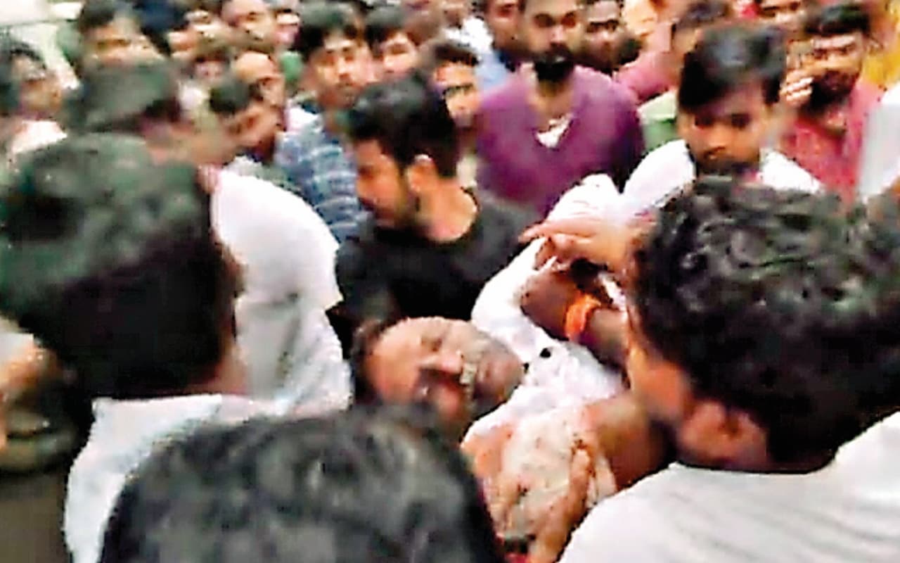 झारखंड : अमन साव के गुर्गों ने कोयला व्यवसायी को मारी तीन गोली, लेवी को लेकर दी थी धमकी