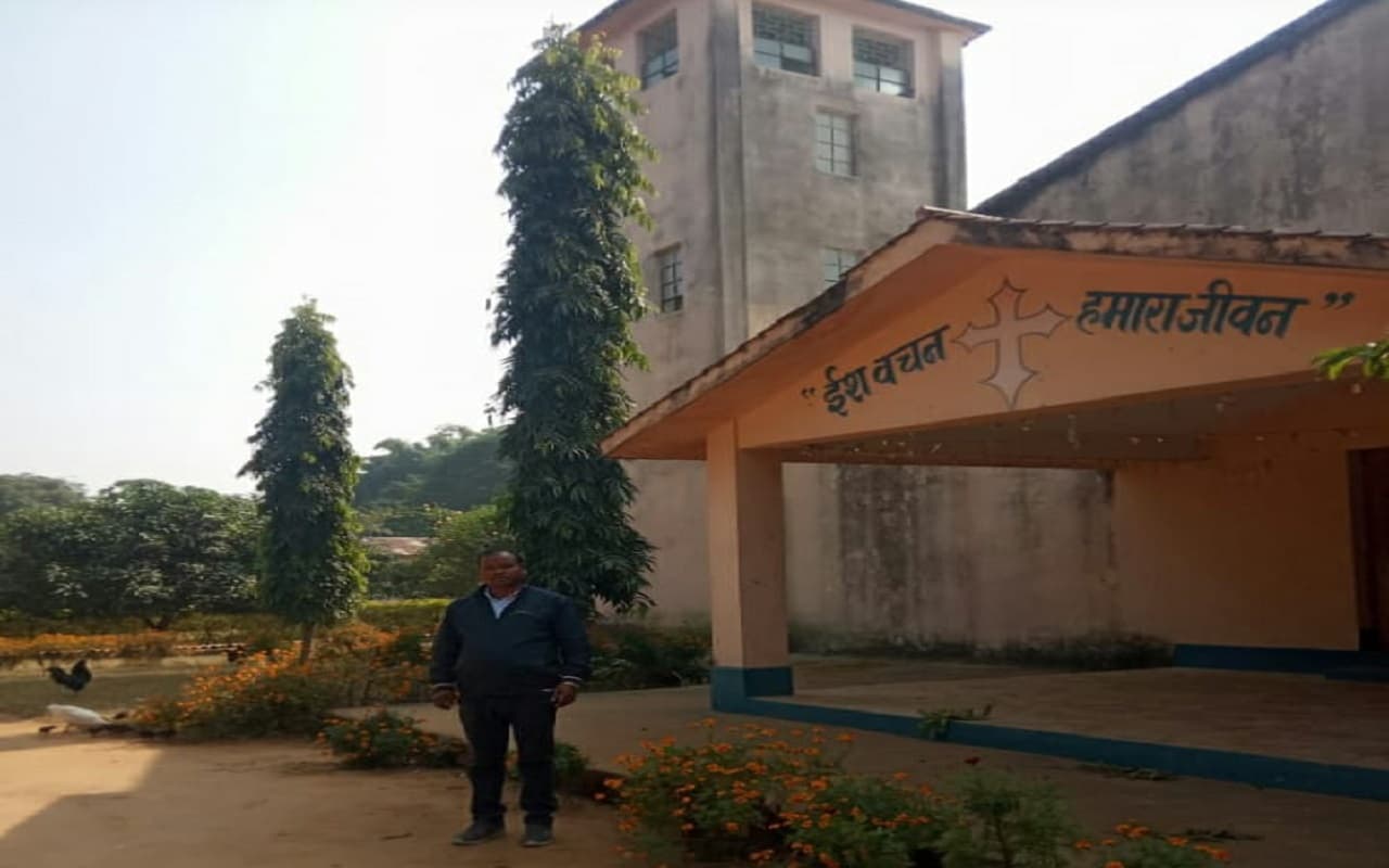 Christmas 2022: पहले अखड़ा में नाच-गाकर मनाते थे क्रिसमस, अब युवाओं में डीजे पर गैदरिंग का क्रेज