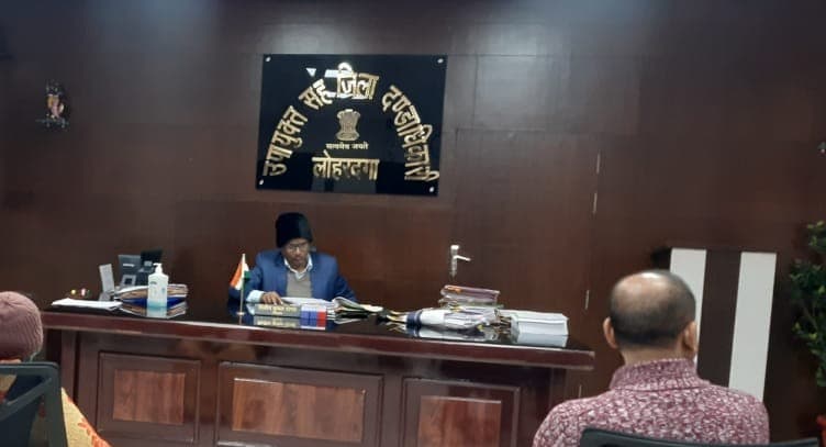 गणतंत्र दिवस समारोह को लेकर डीसी ने की बैठक, दिये कई निर्देश, बीएस कॉलेज में होगा मुख्य समारोह