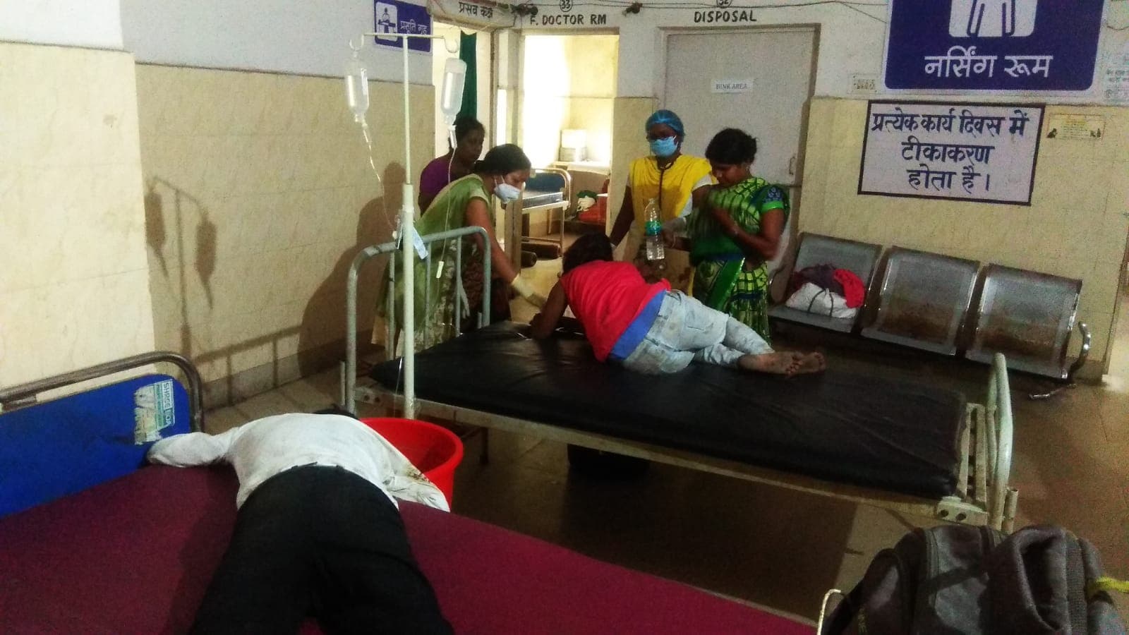 झारखंड में Tribal Girl से शादी को राजी नहीं हुआ परिवार, तो प्रेमी युगल ने की जान देने की कोशिश