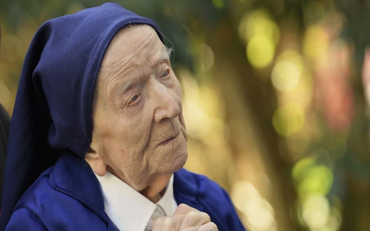 World's Oldest Person Died: दुनिया के सबसे उम्रदराज व्यक्ति ल्यूसिल रेनडन की 118 साल की उम्र में निधन