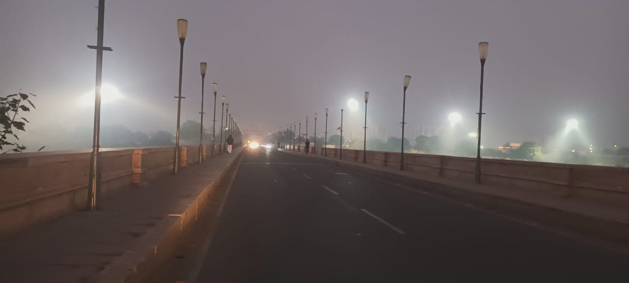 Lucknow Weather Update Video: गर्मी के तेवर हुए तल्ख, कितना पहुंचा पारा, जानें अपने शहर के मौसम का हाल