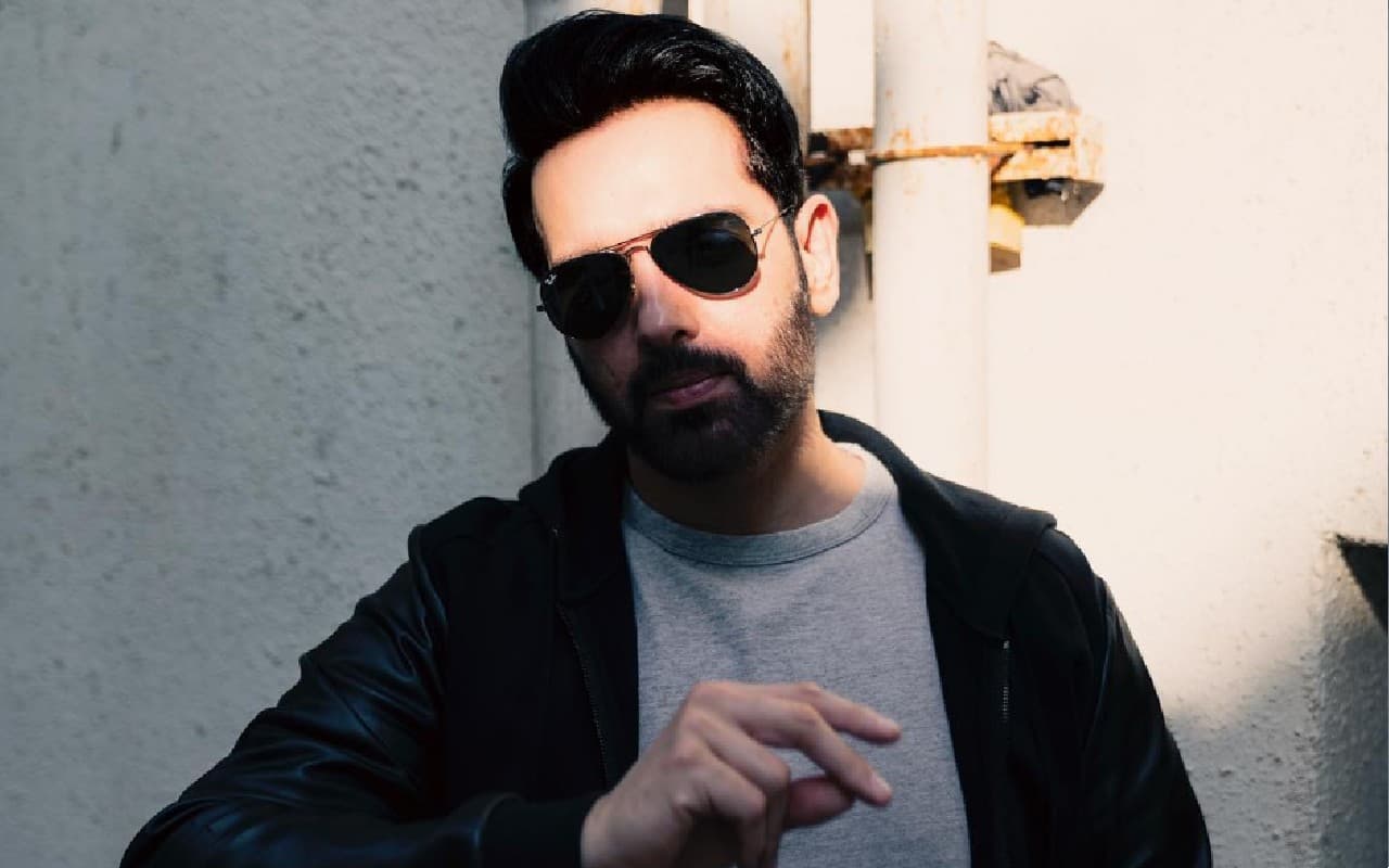 गदर 2 एक्टर लव सिन्हा ने किया ट्वीट,बोले- बॉलीवुड ऐसे लोगों को मौका देती है जो ठीक से हिंदी नहीं बोल पाते