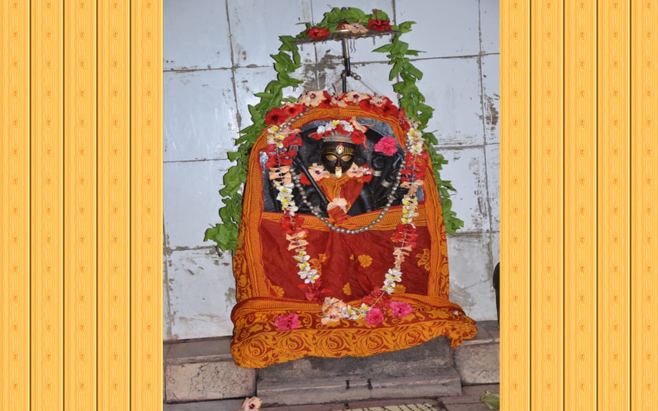 Durga Puja: नागवंशी राजाओं ने गुमला के पालकोट में की थी दुर्गापूजा की शुरुआत, 257 साल पुराना है इतिहास