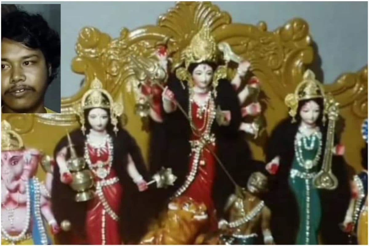 बर्दवान के पूर्वस्थली से बनकर अमेरिका जा रही है काठ और फाइबर से तैयार दुर्गा प्रतिमा 