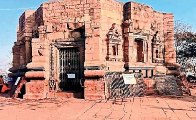 कोरोना का खौफ: चैत्र नवरात्र में नहीं होगी मां मुंडेश्वरी की ऑनलाइन पूजा, श्रद्धालु घरों में ही करेंगे आराधना