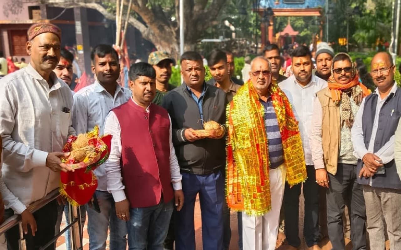 New Year 2023 : नये साल पर मां भद्रकाली के दरबार में पहुंचे श्रद्धालु, पूजा कर की समृद्धि की कामना