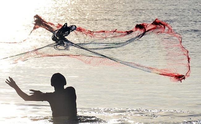 मछुआरों के हित खतरे में