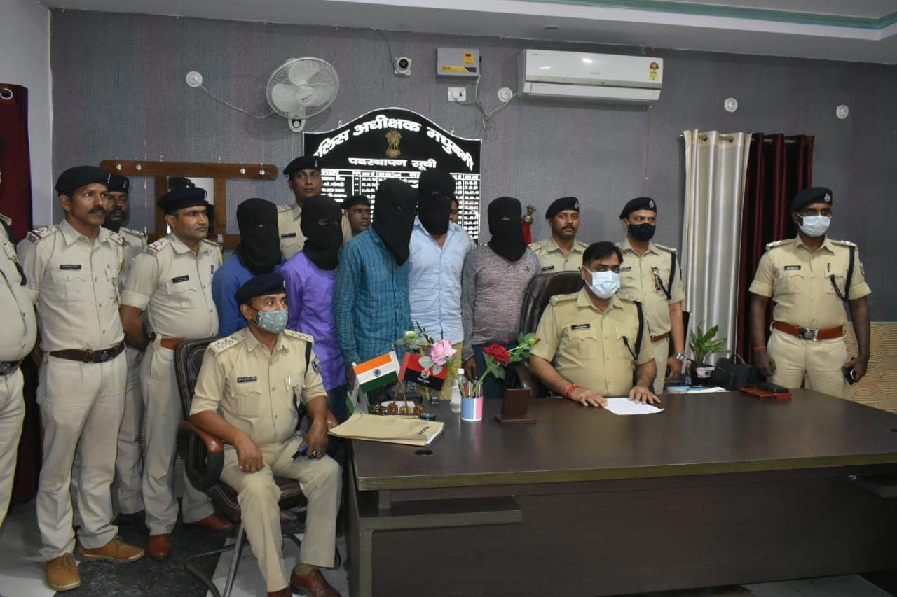 मधुबनी हत्याकांड का मुख्य आरोपित प्रवीण झा सहित 6 गिरफ्तार, SP बोले-  एक भी अपराधी नहीं गया नेपाल