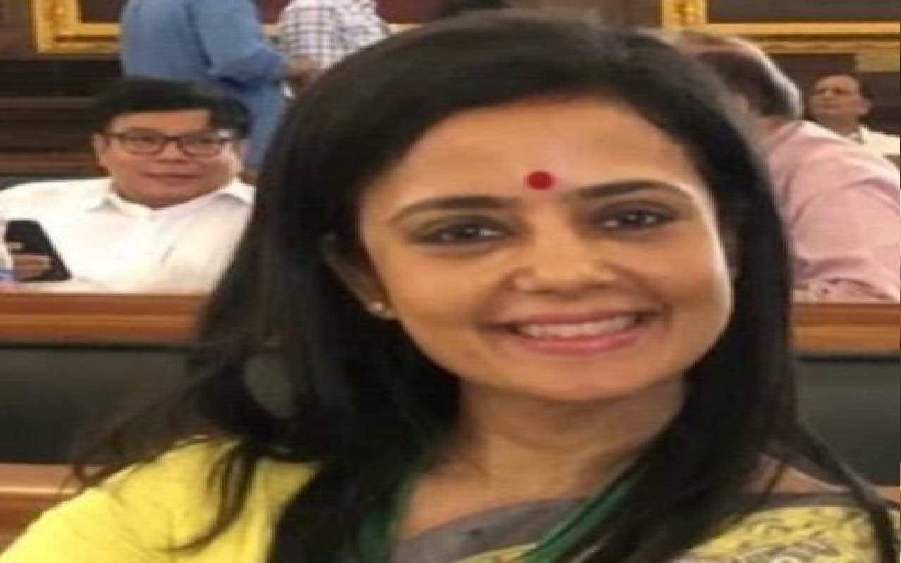 TMC सांसद महुआ मोइत्रा पर भड़कीं ममता बनर्जी, कहा- संगठन के काम में न दें दखल, अपने क्षेत्र को देखें