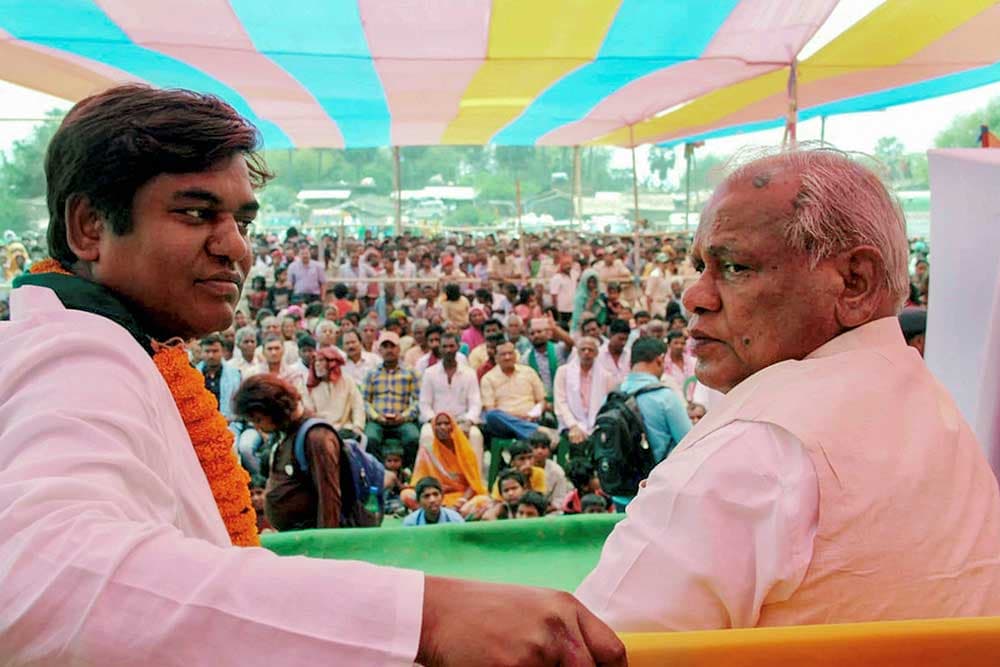 मांझी की पार्टी ने रखी एनडीए में को-ऑर्डिनेशन कमेटी की मांग, मुकेश ने कहा- पांच साल चलेगी सरकार