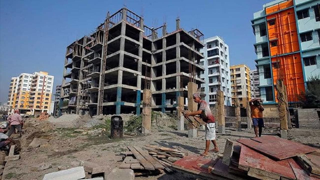 अब घर बनाना होगा महंगा, एक जून से बढ़ने वाली है सीमेंट की कीमत