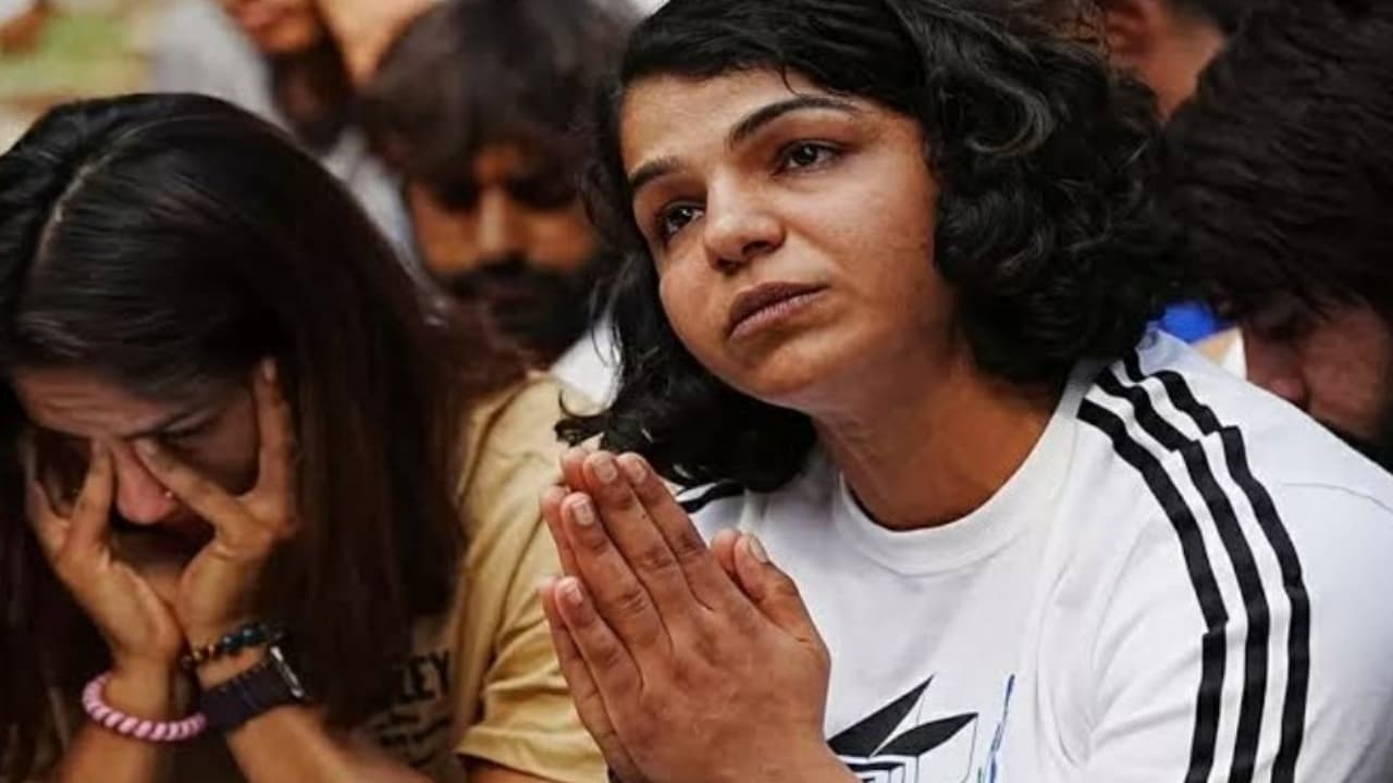 अमित शाह से मुलाकात के बाद क्या खत्म हुआ पहलवानों का आंदोलन? साक्षी मलिक ने दिया बड़ा बयान