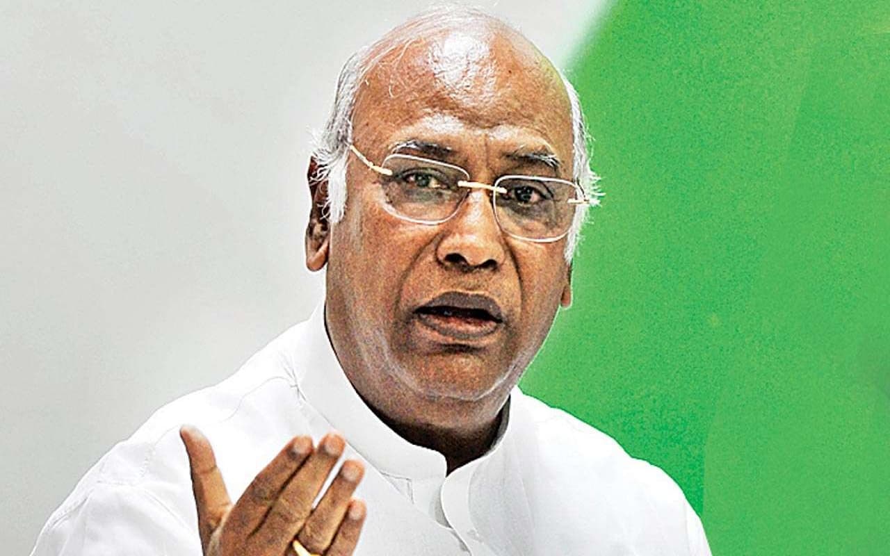 Congress President Election: चुनाव से पहले उड़ी अफवाह पर सामने आया खड़गे का बयान, जानिए पूरा मामला