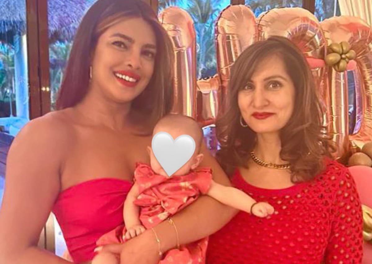 Priyanka Chopra Daughter Photo: प्रियंका चोपड़ा ने बेटी मालती को गोद में लेकर दिए पोज,अनसीन फोटो आई सामने