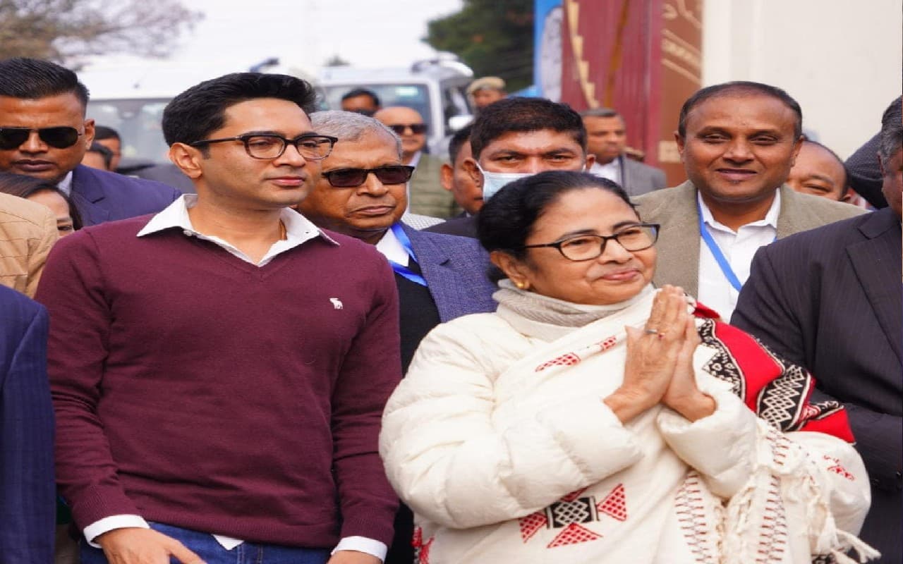 ममता बनर्जी ने लगाया आरोप कहा दिल्ली से चलती है मेघालय और असम की सरकार