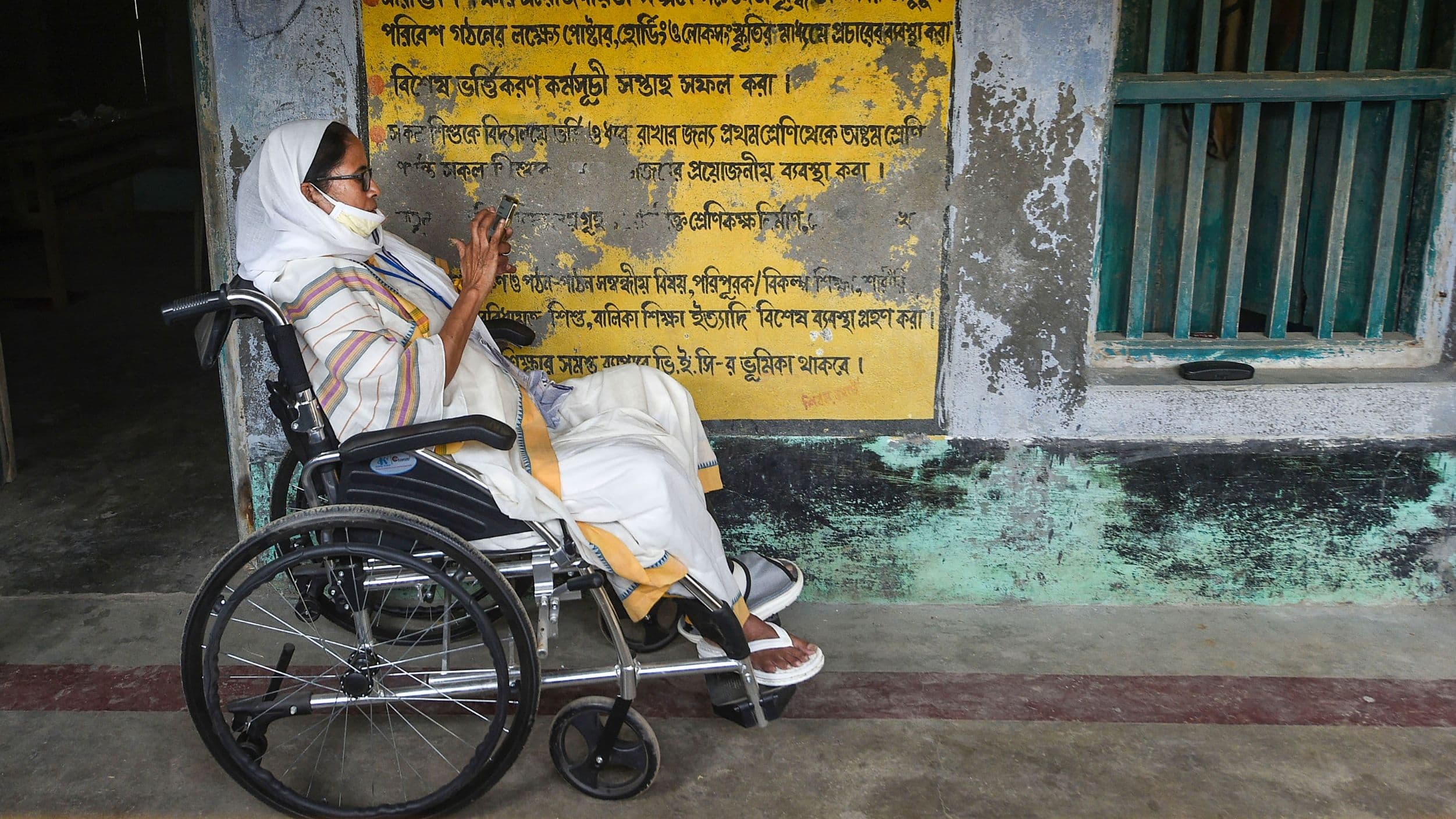 ममता बनर्जी ने कसा कांग्रेस पर तंज, पीएम मोदी को लेकर कर दी ये बड़ी भविष्यवाणी