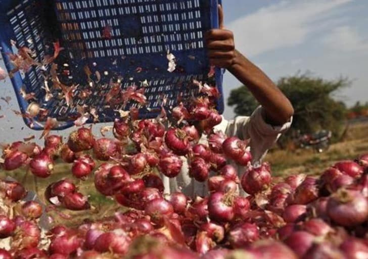 लॉकडाउन में तरबूज और प्याज बेचते हुए मुंबई से पहुंच गया प्रयागराज