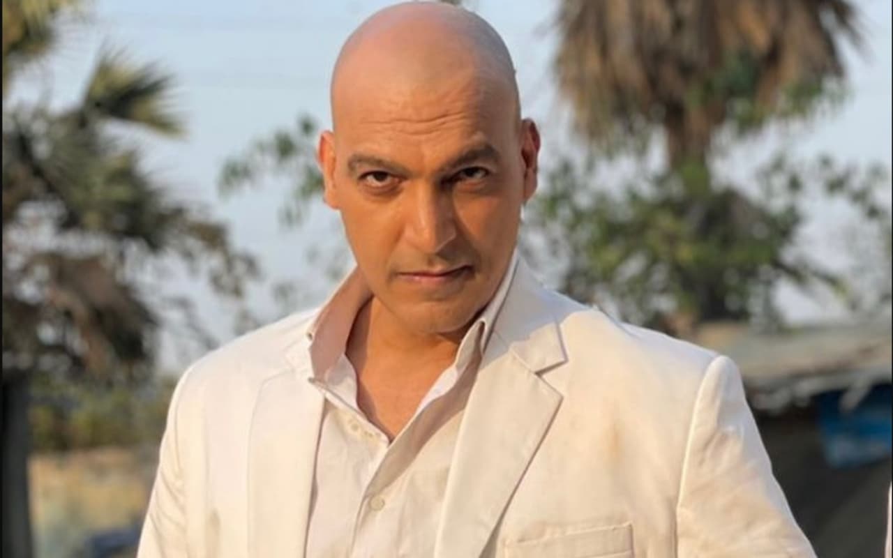 Gadar 2: सनी देओल की गदर 2 में विलेन का किरदार निभायेंगे मनीष वाधवा, ये सितारे भी मचायेंगे धमाल Gadar 2: सनी देओल की गदर 2 में विलेन का किरदार निभायेंगे मनीष वाधवा, ये सितारे भी मचायेंगे धमाल