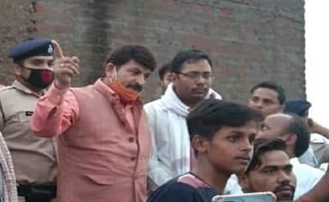 The Family Man Season 2 : श्रीकांत का इंतजार दर्शक ही नहीं उनके परिवार और ऑफिस वाले भी कर रहे... टीजर जारी