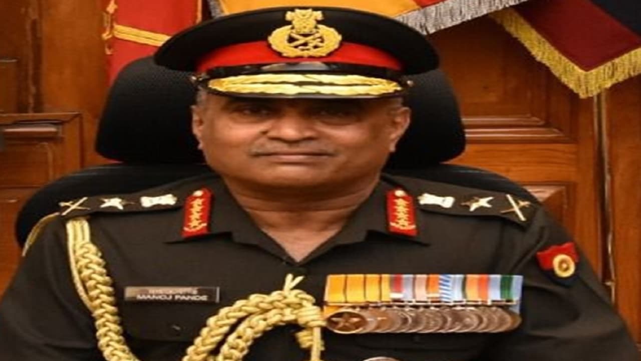 New Army Chief: जनरल मनोज पांडे ने कहा, बदलते वैश्विक भू-राजनीतिक स्थिति के कारण हमारे सामने कई चुनौतियां New Army Chief: जनरल मनोज पांडे ने कहा, बदलते वैश्विक भू-राजनीतिक स्थिति के कारण हमारे सामने कई चुनौतियां