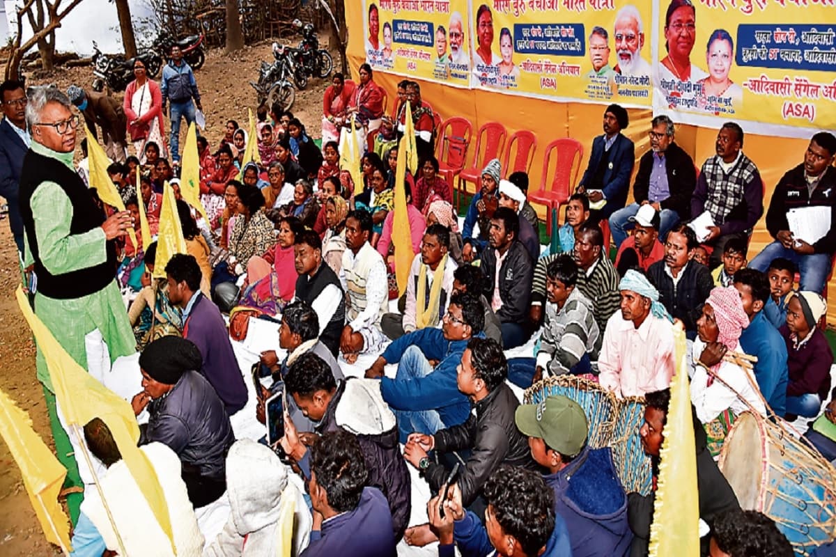 मरांग बुरु बचाओ भारत यात्रा शुरू, आदिवासियों ने झारखंड के 50 से अधिक स्थानों पर सौंपा ज्ञापन