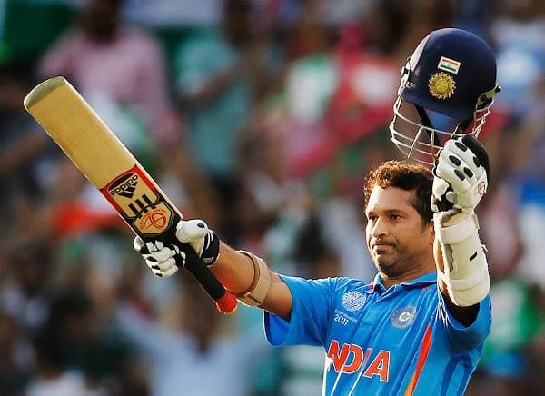 Sachin Tendulkar Birthday: 50 साल के हुए ‘गॉड ऑफ क्रिकेट”, उपलब्धियों से भरा रहा करियर Sachin Tendulkar Birthday: 50 साल के हुए ‘गॉड ऑफ क्रिकेट”, उपलब्धियों से भरा रहा करियर