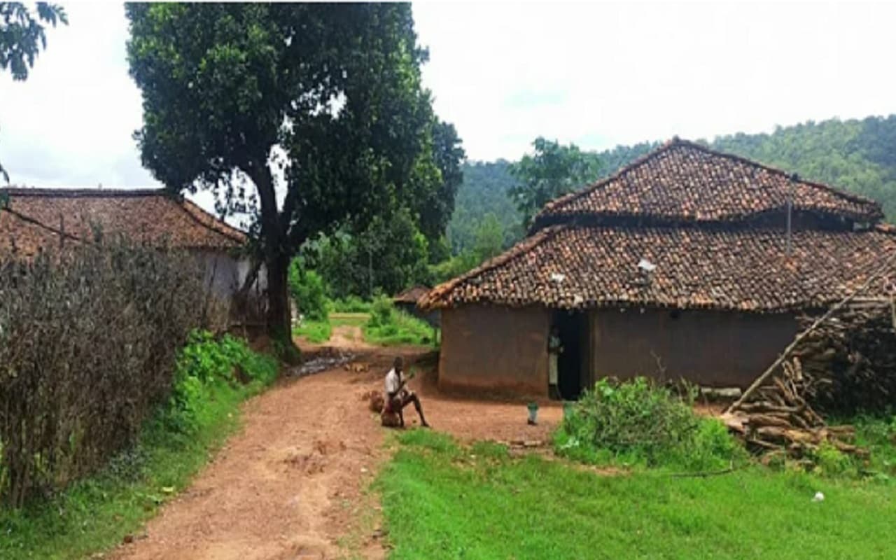 Jharkhand Village Story: एक गांव था ऐसा, जिसका नाम बताने में शर्माते थे ग्रामीण, अब बेझिझक बताते हैं ये नाम