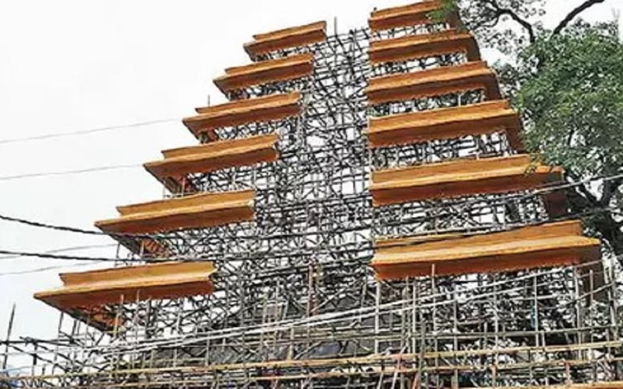 Durga Puja: Patna के इस पंडाल में तमिलनाडु के मीनाक्षी मंदिर में विराजेंगी मां, आसमान में दिखेगी प्रतिमा