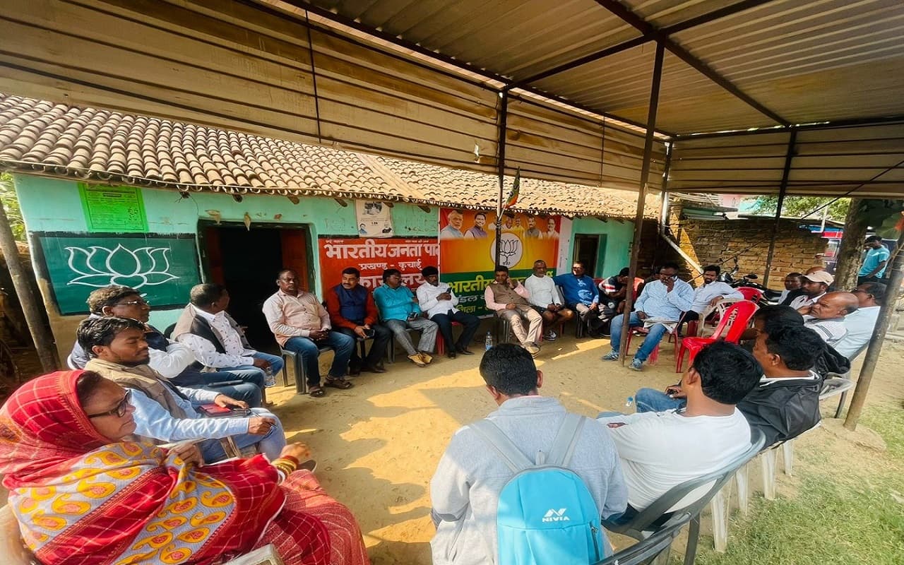 सरायकेला में 4 दिसंबर को नि:शुल्क मेगा हेल्थ कैंप, देश के टॉप 300 डॉक्टर्स 50 हजार मरीजों की करेंगे जांच