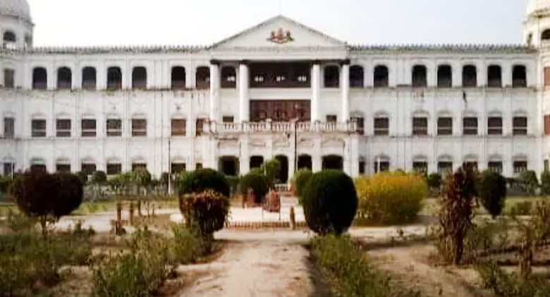 हथुआ महाराजा के चचेरे भाई जितेंद्र प्रताप शाही की गोली लगने से मौत, शव के पास मिला लाइसेंसी हथियार