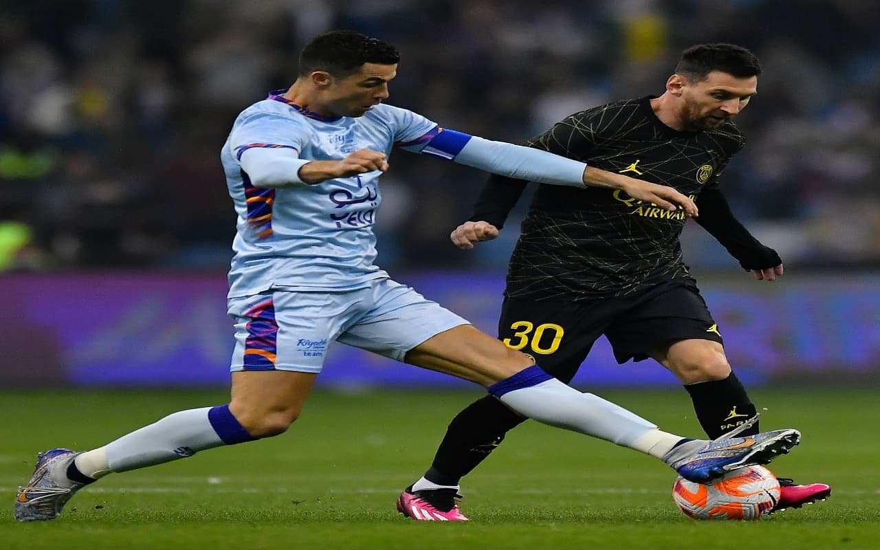 Messi vs Ronaldo: रोनाल्डो के दो गोल के बावजूद हारी रियाद ऑल स्टार XI, मेसी की PSG ने 5-4 से जीता मैच