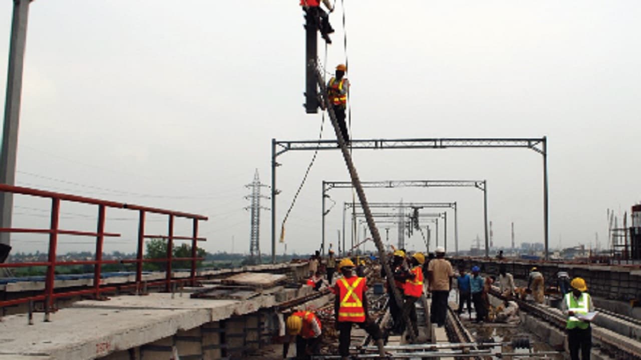 Delhi Metro News: राजीव चौक-केंद्रीय सचिवालय स्टेशनों के बीच 21 नवंबर को सुबह नहीं चलेगी मेट्रो, जानें वजह