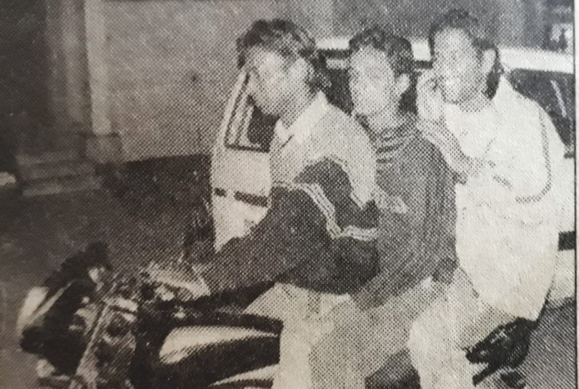 Dhoni Retirement : ...जब बाइक लेकर धौनी जमशेदपुर से रांची चले गये थे किट लाने