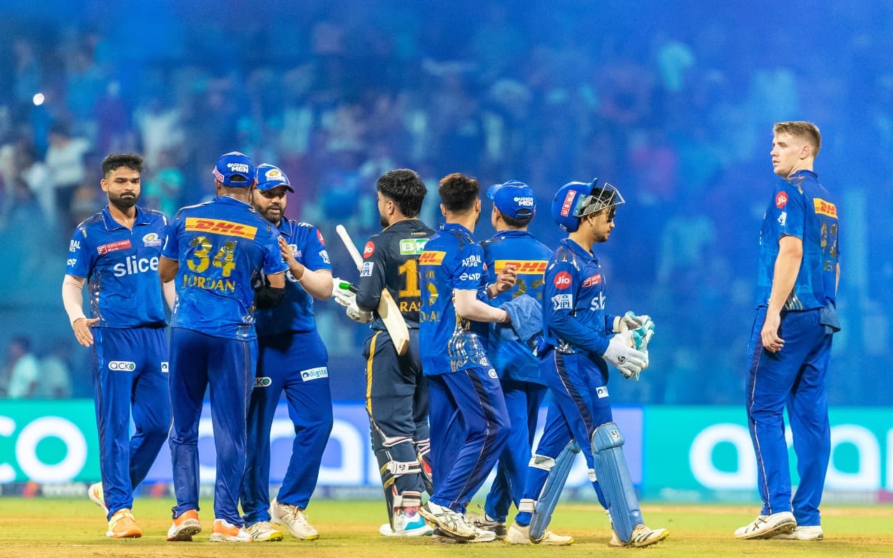 IPL Points Table 2023: गुजरात को हराकर मुंबई इंडियंस पहुंची प्लेऑफ के करीब, जानिए प्वाइंट्स टेबल का ताजा हाल