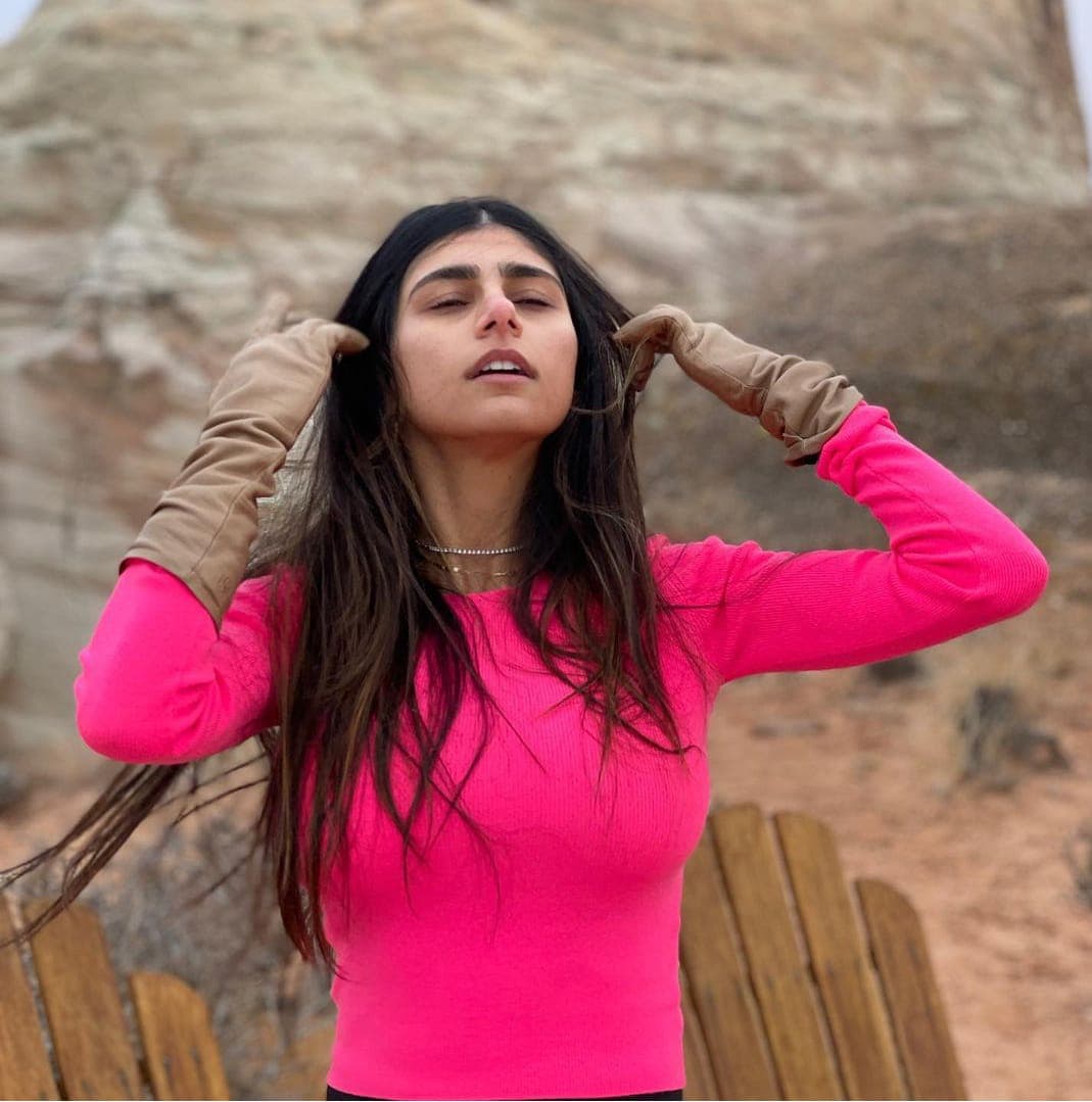 रिहाना के बाद अब पॉर्न स्टार मिया खलीफा का  Kisan Andolan को समर्थन, किया ये ऐलान