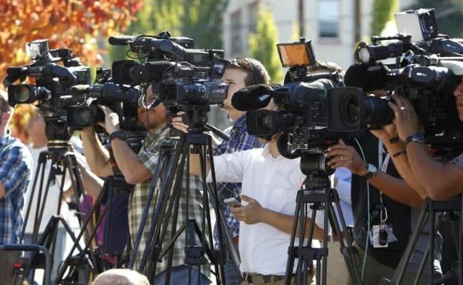 Coronavirus :एडीटर्स गिल्ड ने कहा- कोई भी लोकतांत्रिक देश मीडिया का मुंह बंद करके वैश्विक महामारी से नहीं लड़ रहा है