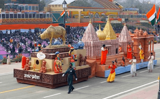 Uttar Pradesh: राजपथ पर काशी विश्वनाथ धाम की झांकी ने मोहा सबका मन, जीता सर्वश्रेष्ठ झांकी का पुरस्कार