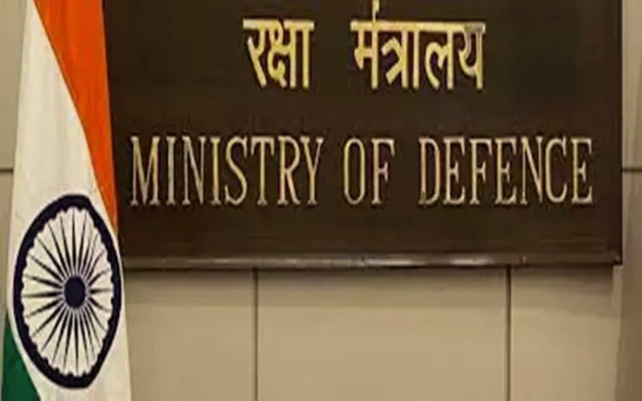 Defense: कैंटोनमेंट बोर्ड को आधुनिक बनाने का काम करेगी सरकार