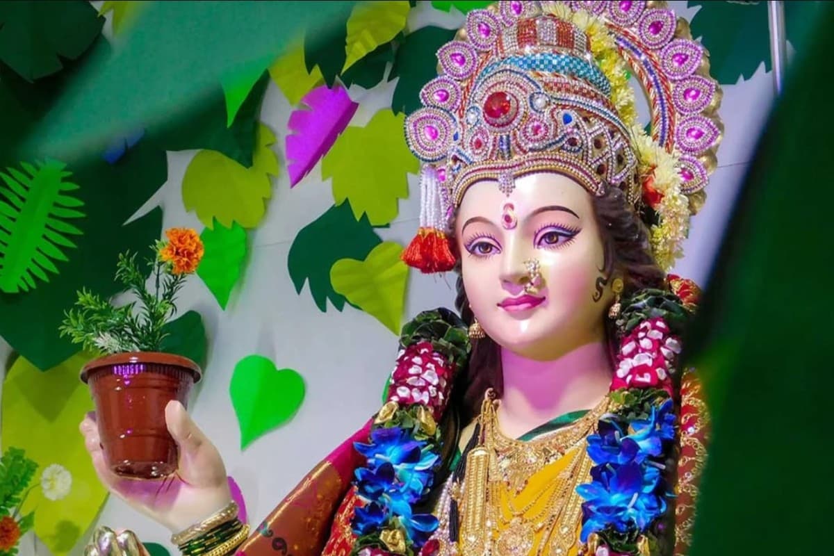 PHOTOS: शारदीय नवरात्रि आज से शुरू, मिर्जापुर के इन प्रसिद्ध दुर्गा मंदिरों में जरूर करें दर्शन, देखें लिस्ट