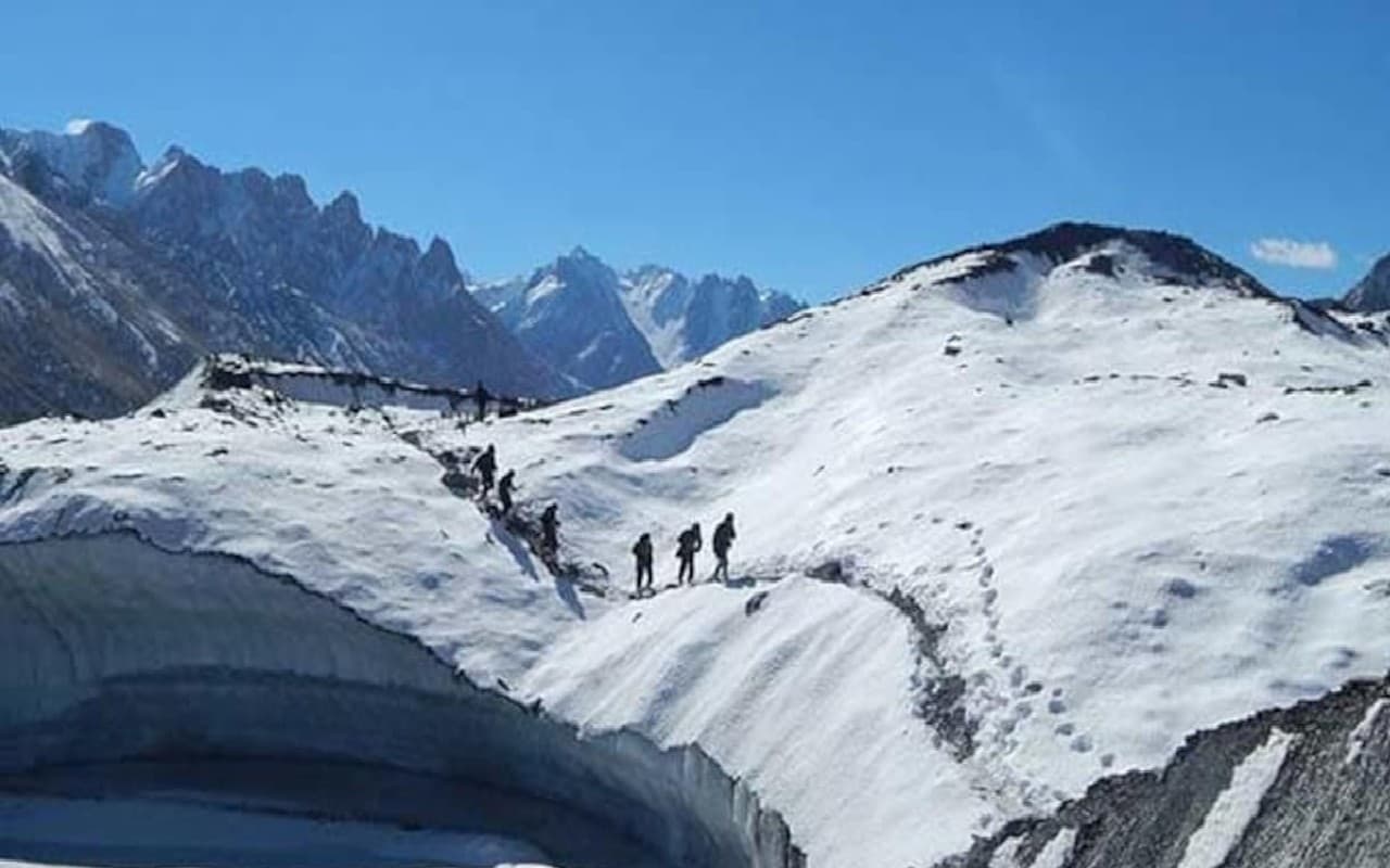 सियाचिन में शहीद जवान का शव 38 साल बाद पुराने बंकर में मिला, सैन्य सम्मान के साथ होगा अंतिम संस्कार
