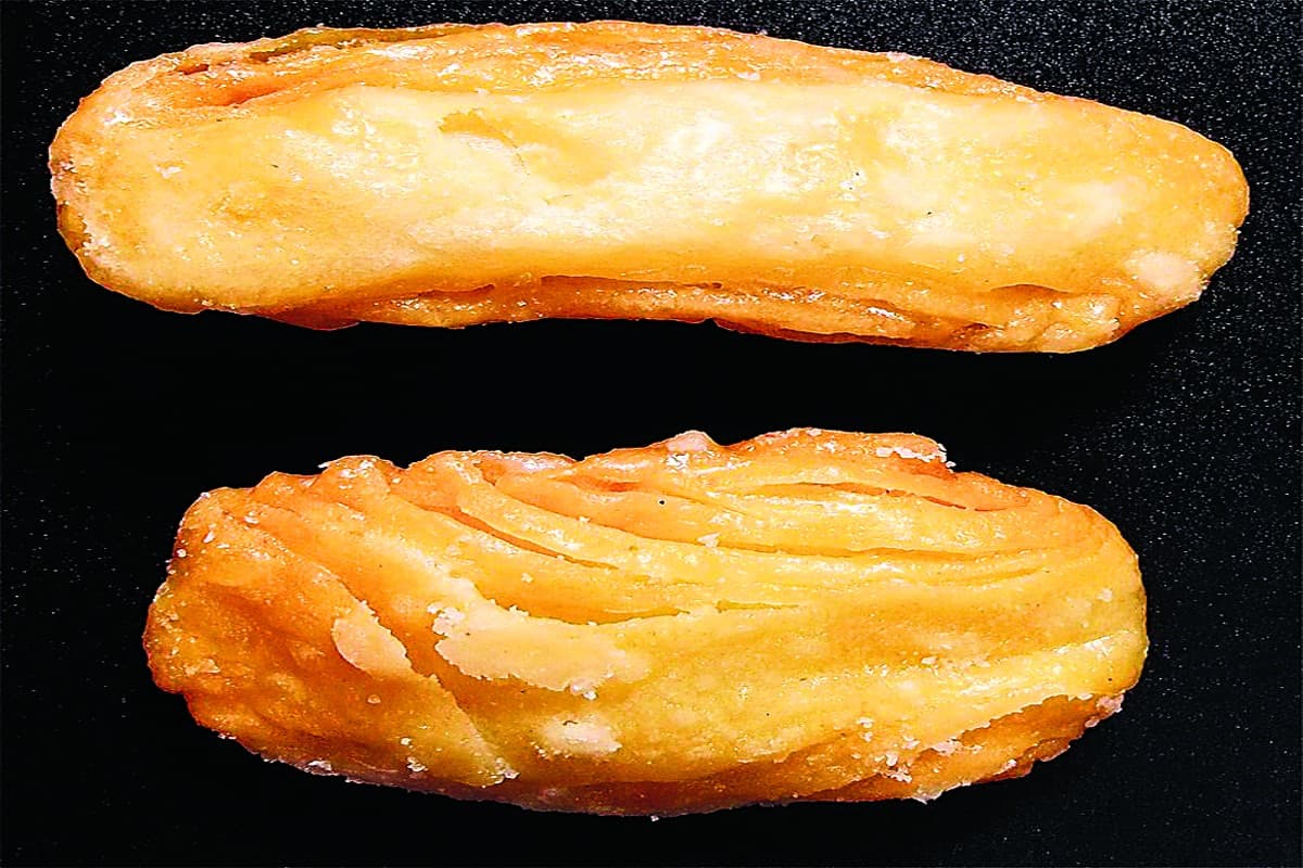 संस्कृति: बिसर गयी देशी मिठाइयों की खुशबू