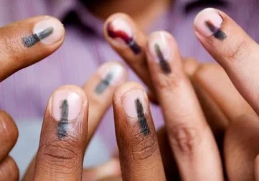 UP MLC Election 2022: चुनाव में मतदान के लिए होगा स्पेशल पेन का इस्तेमाल, इन चीजों पर रहेगी पांबदी