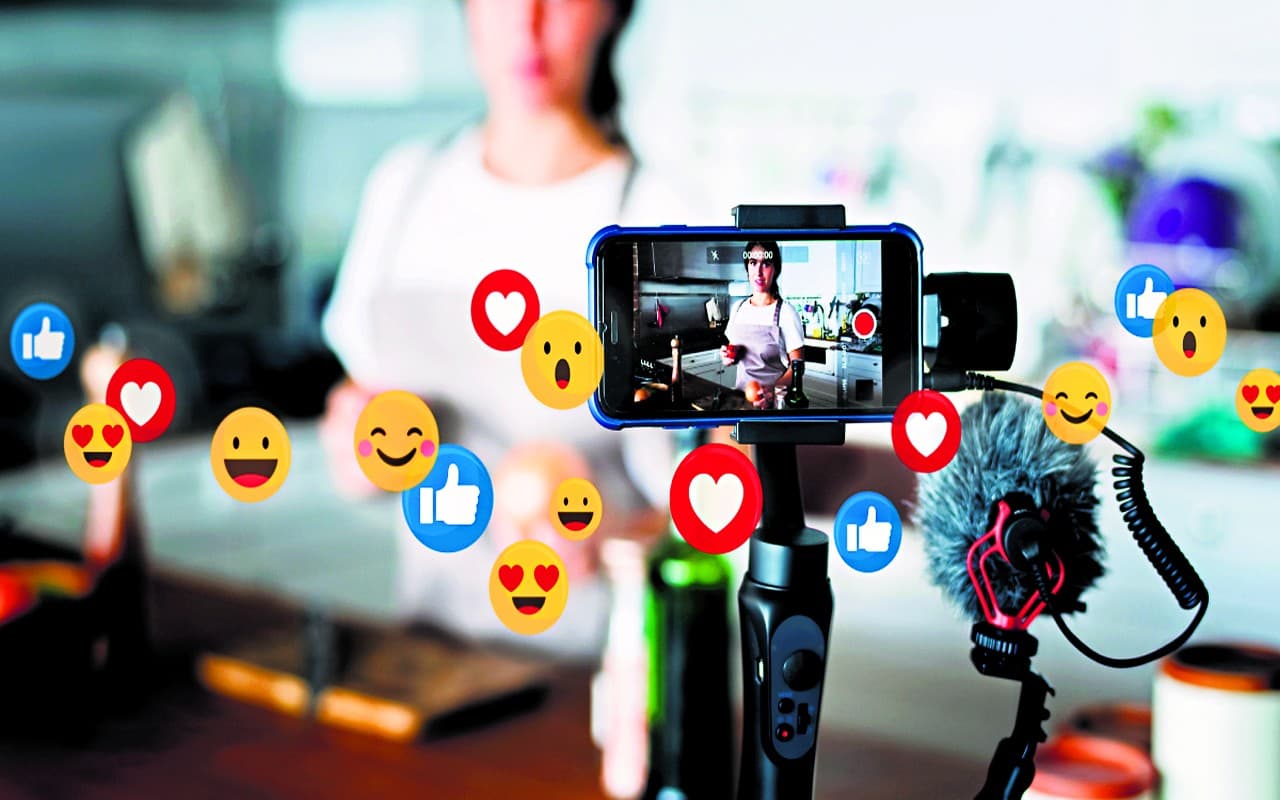 रांची में डिजिटल कंटेंट क्रिएटर का कमाल, बड़े ब्रांड के साथ मिलकर कर रहे हैं अच्छी कमाई