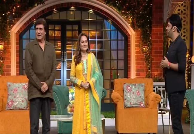 The Kapil Sharma Show : 'आपके सामने लोग चुनाव में खड़े कैसे हो जाते हैं...', इस सवाल पर जया प्रदा ने दिया कपिल को मजेदार जवाब, VIDEO