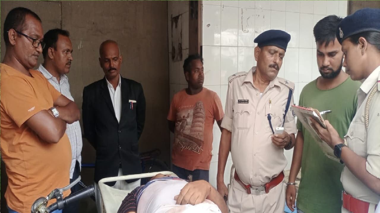 श्रावणी मेला 2022 : 54 फीट के कांवर को बारी-बारी कंधा दे रहे 400 कांवरिया, 54 घंटे में पहुंचेंगे बाबाधाम