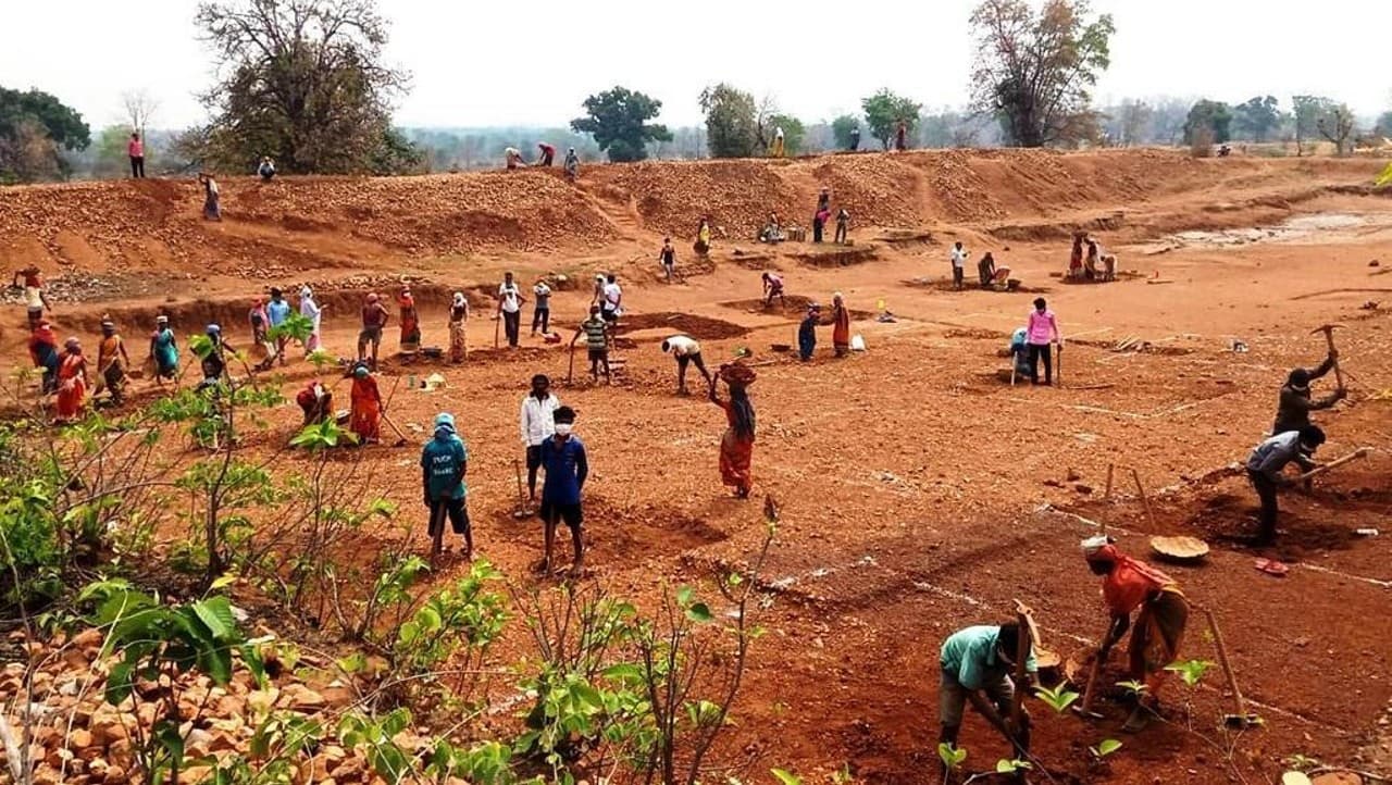 बिहार में बायोमीट्रिक से बनेगी मनरेगा में करने वालों की हाजिरी, मजदूरों के सही काम का हो सकेगा भुगतान