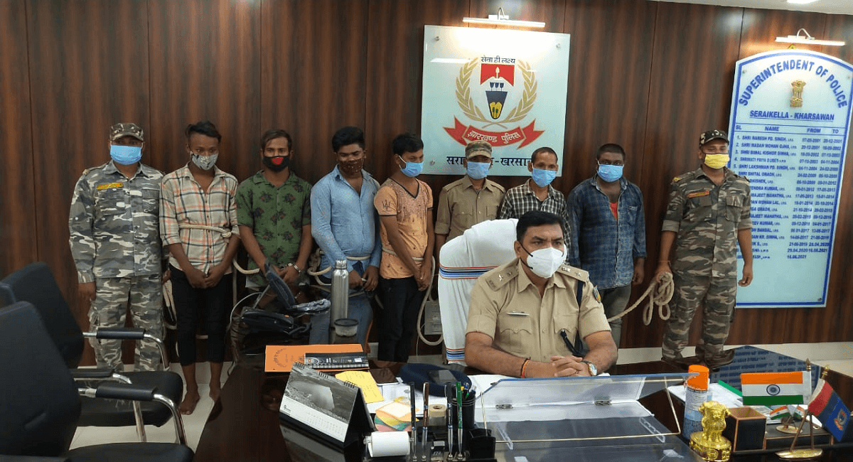 Jharkhand News : झारखंड से 9 मोबाइल चोर अरेस्ट, 80 मोबाइल जब्त, ऐसे करते थे मोबाइल की चोरी