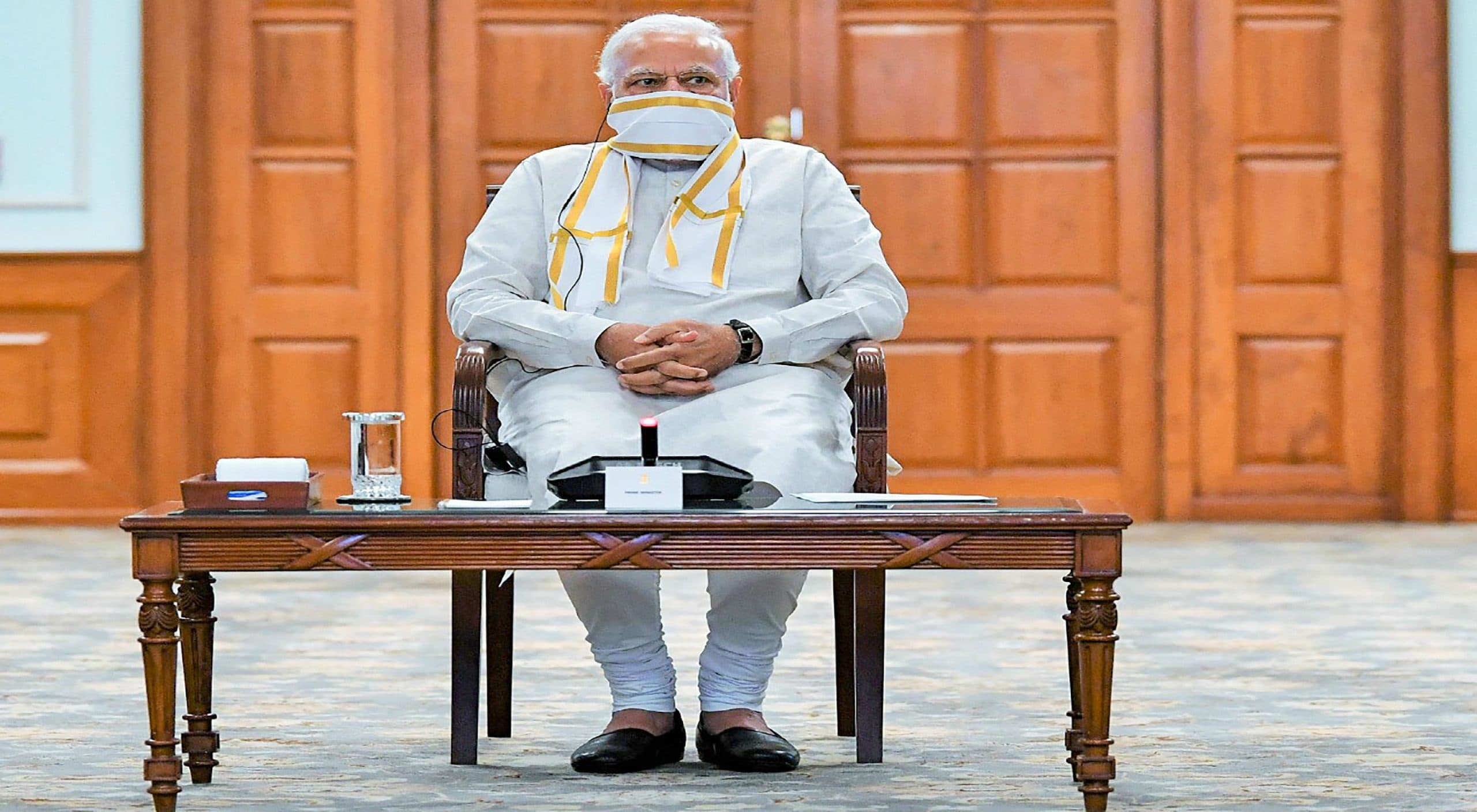 अब तूफान से निपटने में लगे प्रधानमंत्री मोदी, चक्रवात अम्फान की तैयारियों का लिया जायजा